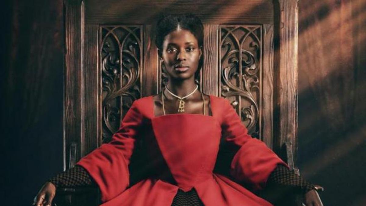 Jodie Turner-Smith, en la serie 'Ana Bolena'.