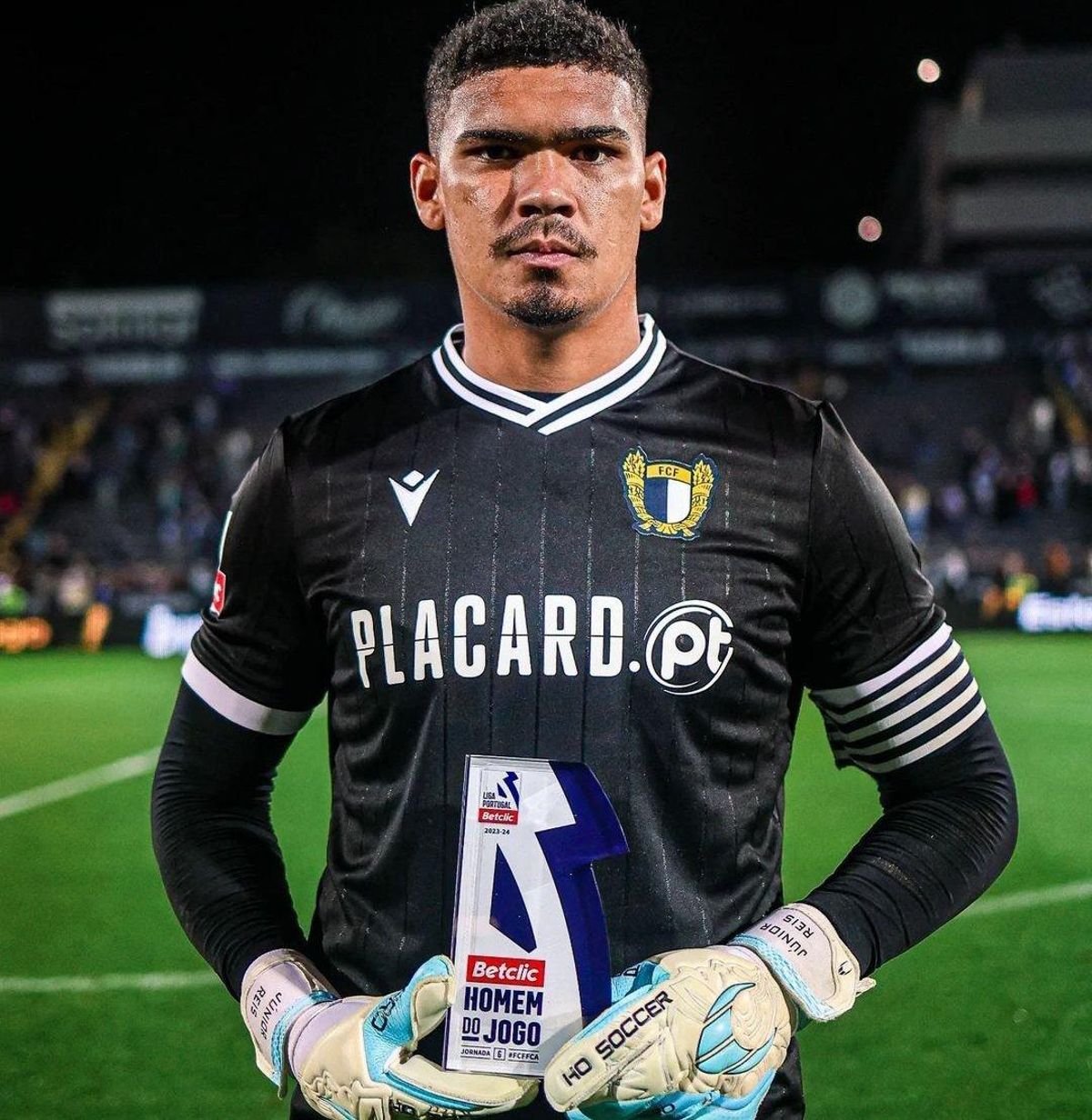Luiz Júnior, portero brasileño del Famalicao que firchará por el Villarreal.