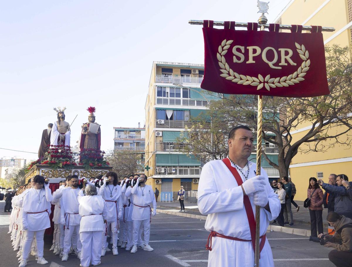 la Sentencia de Jesús abre el Viernes Santo