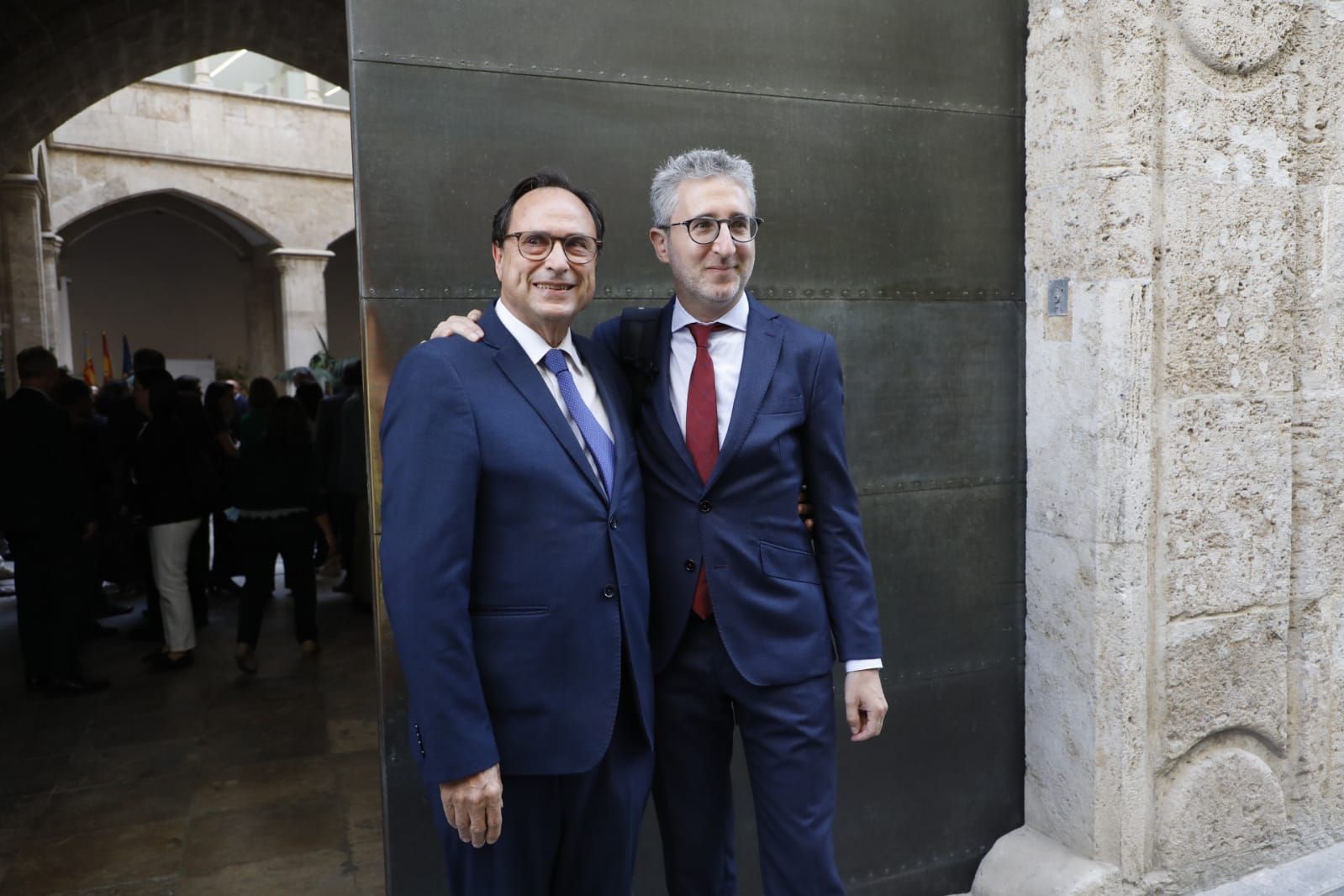 Fotogalería: Así ha sido la toma de posesión de los nuevos consellers