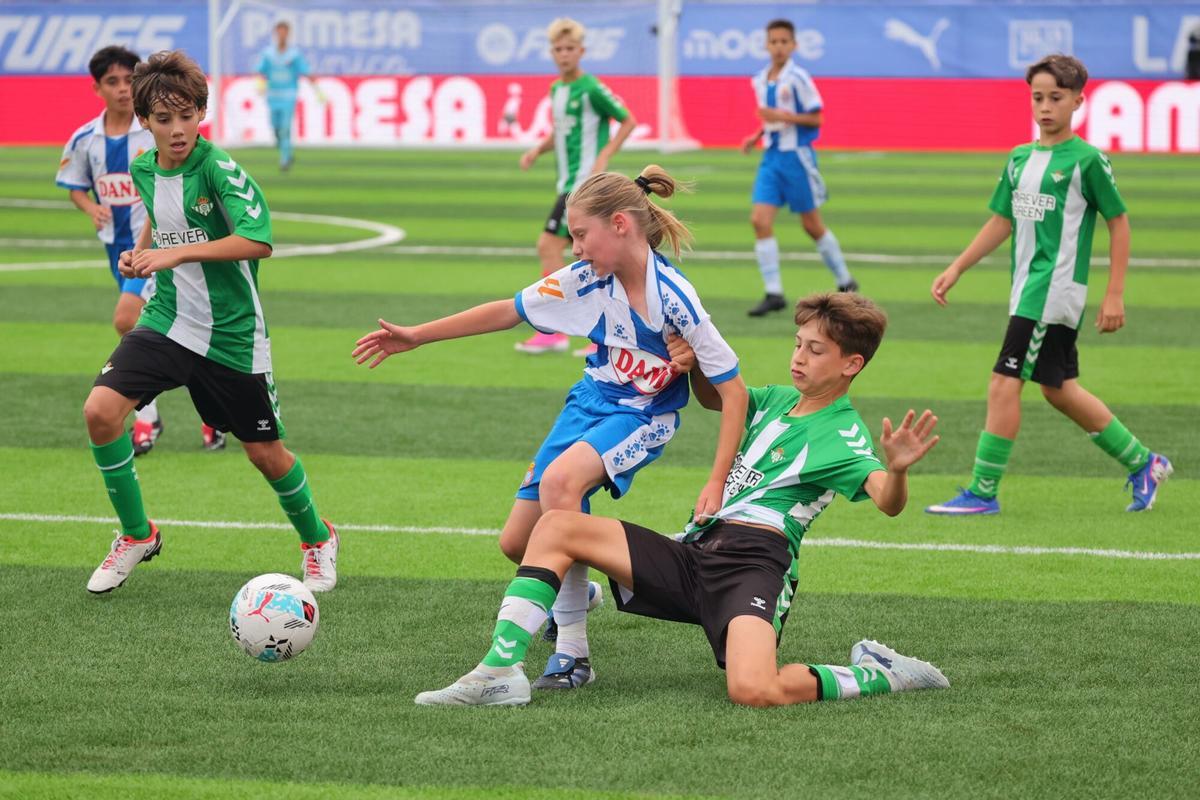 Galería | Las mejores fotos de la primera jornada de LaLiga Futures, en Vila-real