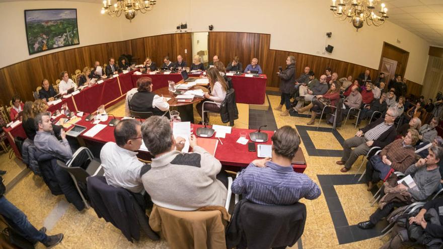Imatge del plenari municipal de Figueres.