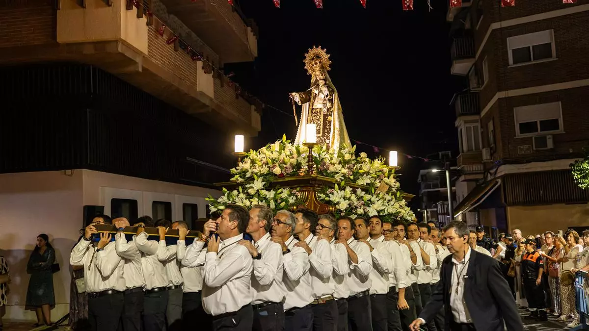 Las Fiestas del Carmen llegan a su fin con un cierre espectacular de fuegos artificiales