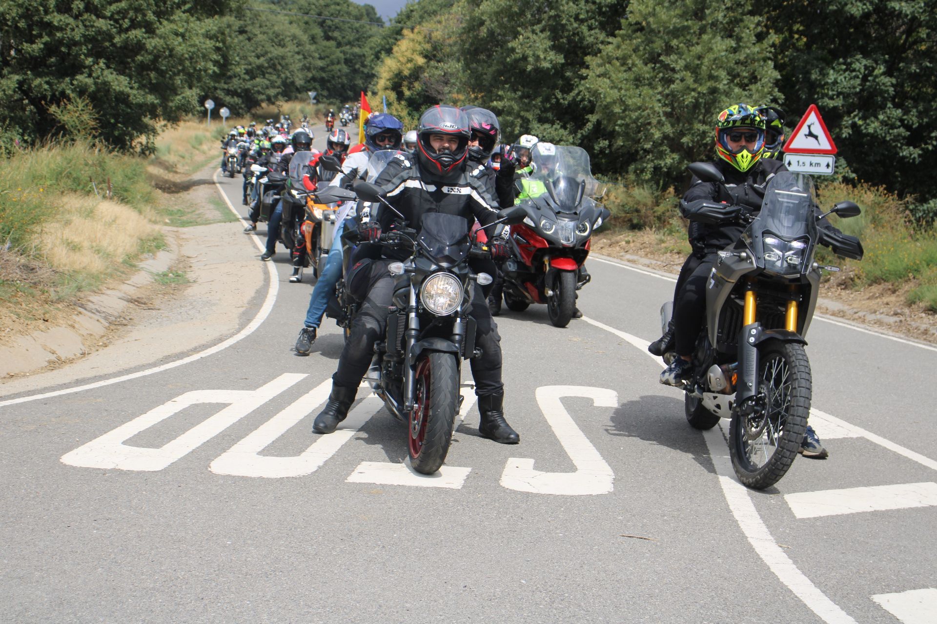 El puente despide su 31 concentración de motos con más de 15.000 participantes