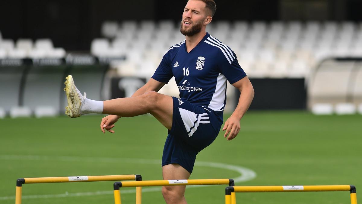 Iván Calero, en un entrenamiento con el equipo