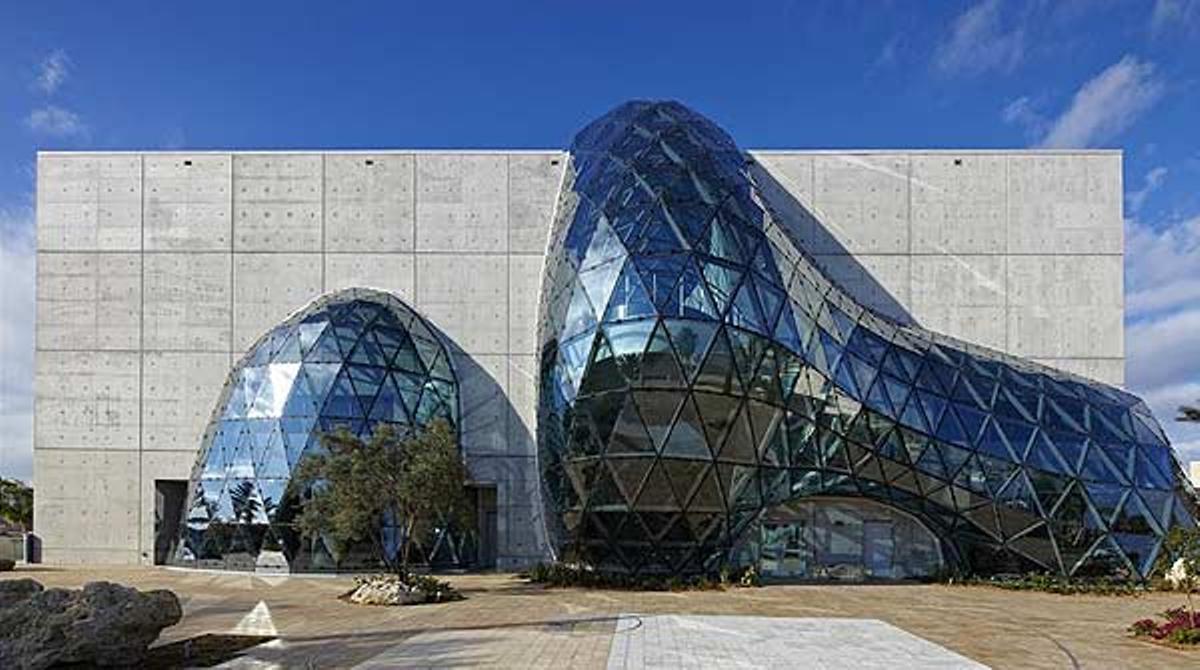 Un nou museu dedicat a Salvador Dalí obre les portes a Saint Petersburg