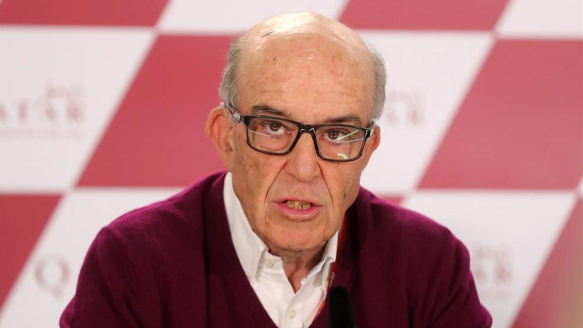 Carmelo Ezpeleta, CEO de Dorna, durante una comparecencia ante los medios