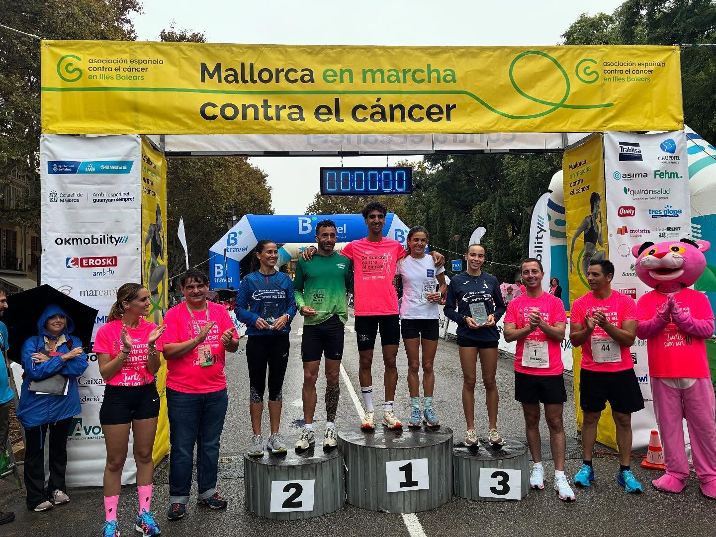 Búscate en la X edición de la carrera popular 'Mallorca En Marcha Contra el Cáncer' celebrada en Palma