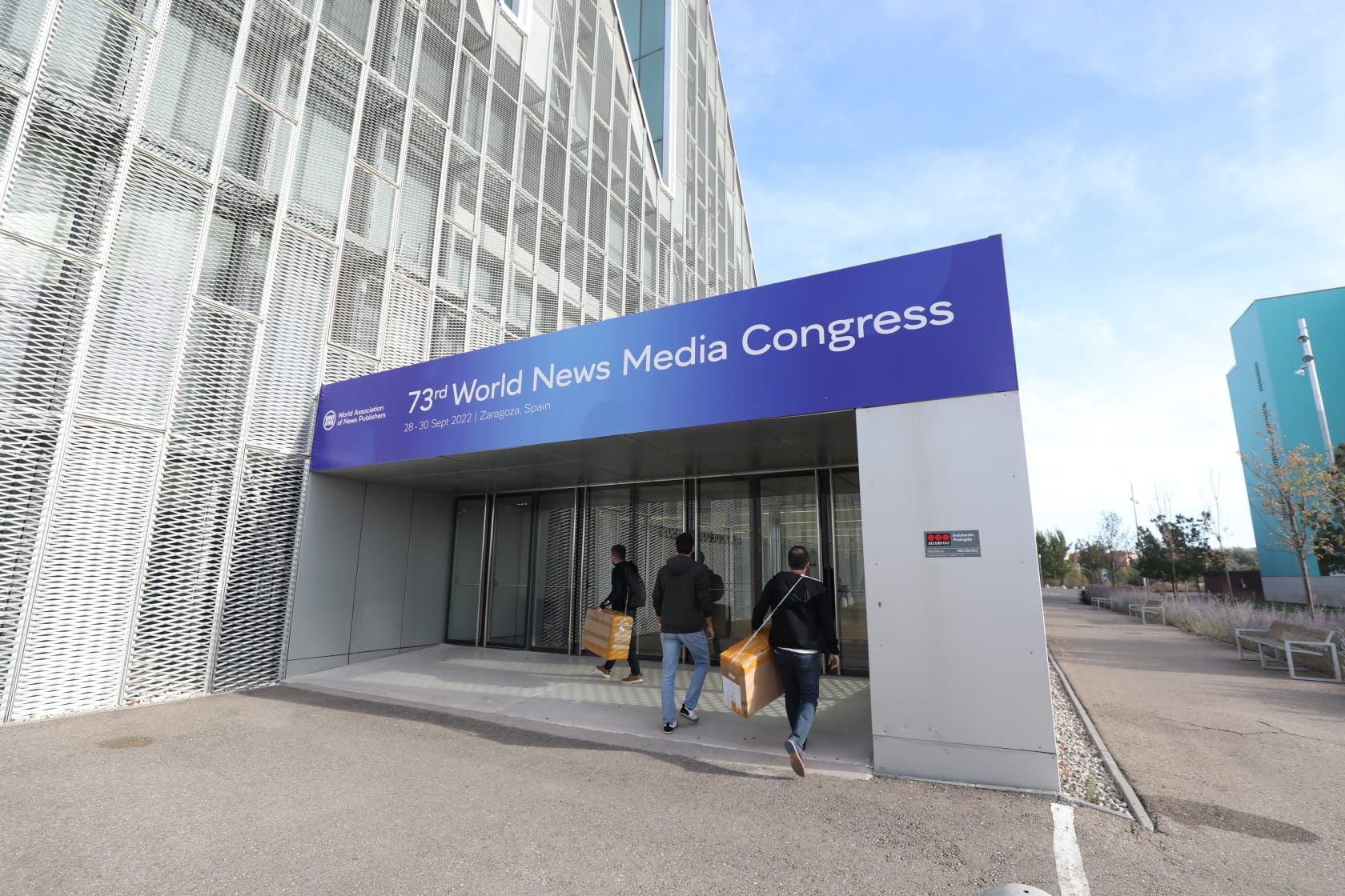 FOTOGALERÍA | Zaragoza se prepara para el Congreso Mundial de Medios de Comunicación 2022