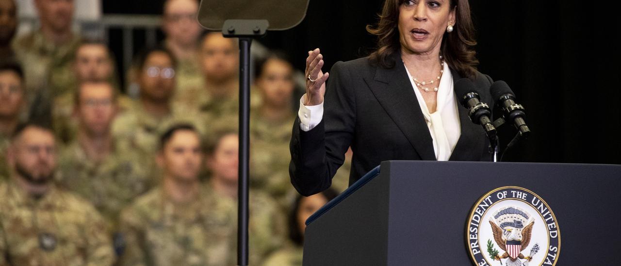 Kamala Harris ve peligrosa la retórica de los republicanos contra actuación del FBI