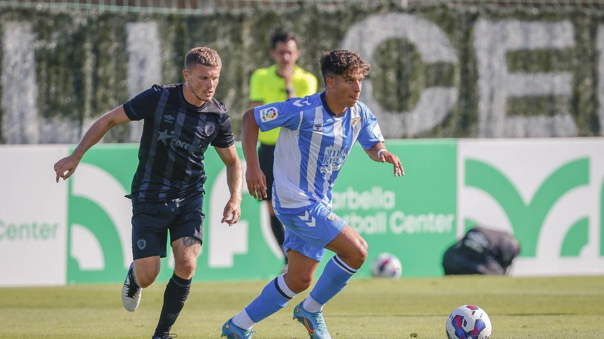 Amistoso entre el Málaga CF y el Hull City en el Marbella Football Center