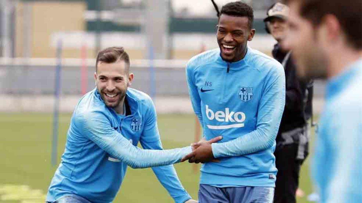 Jordi Alba y Semedo participan en el entrenamiento