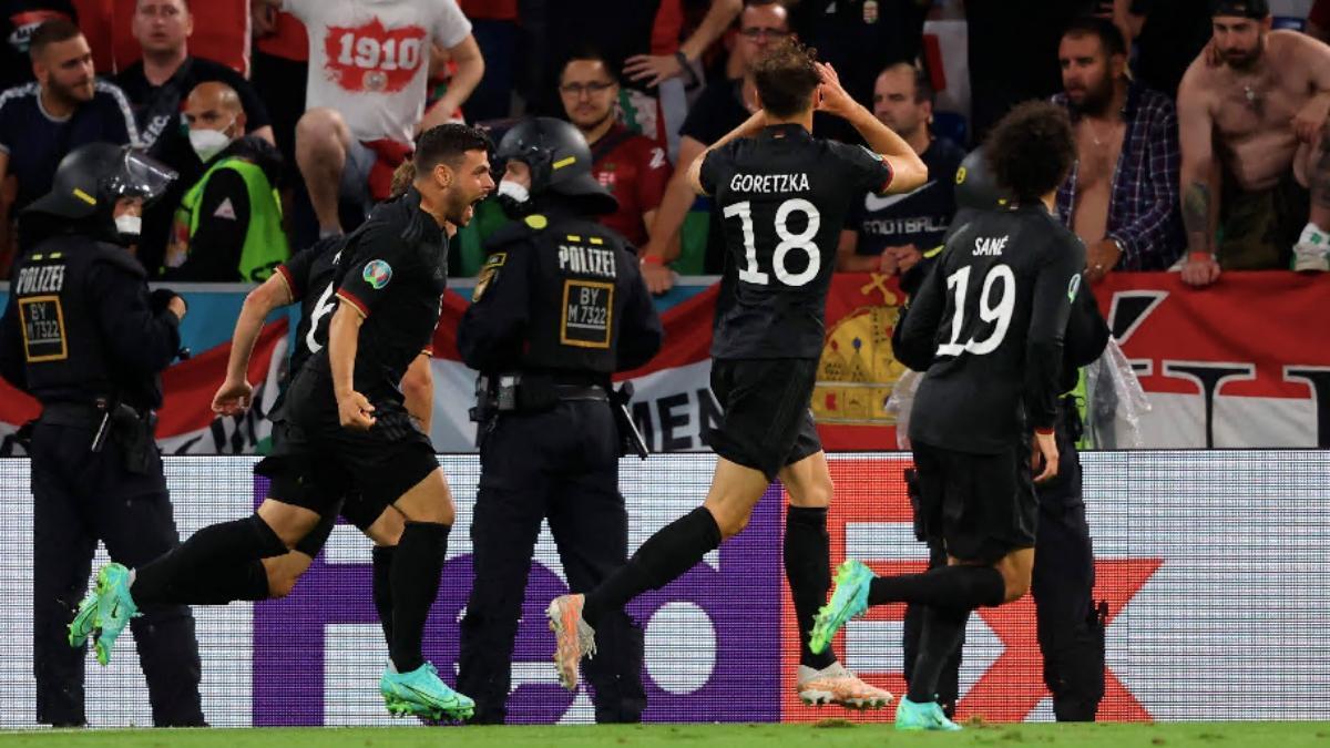 Goretzka celebra su tanto salvador