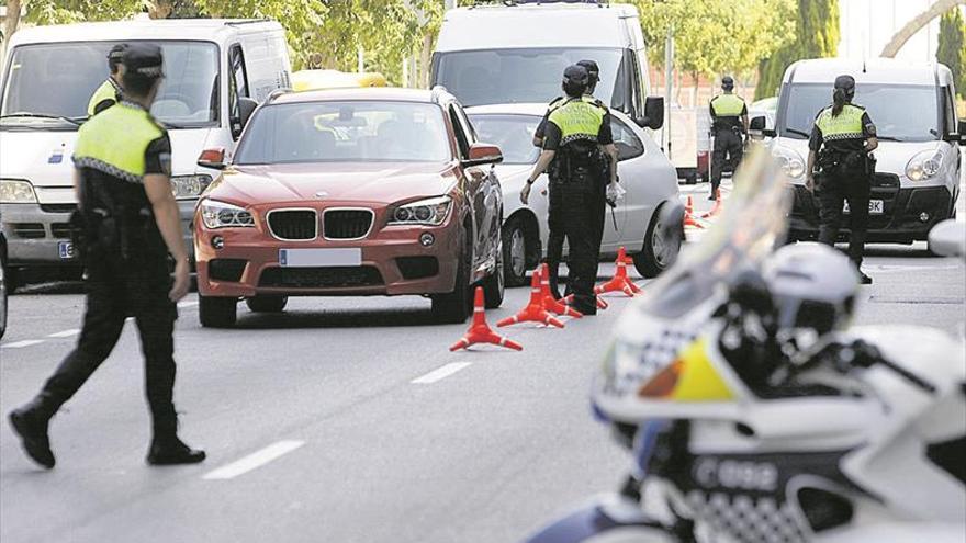 Un conductor reincidente da positivo en cocaína y cuadruplica en alcohol en Vinaròs