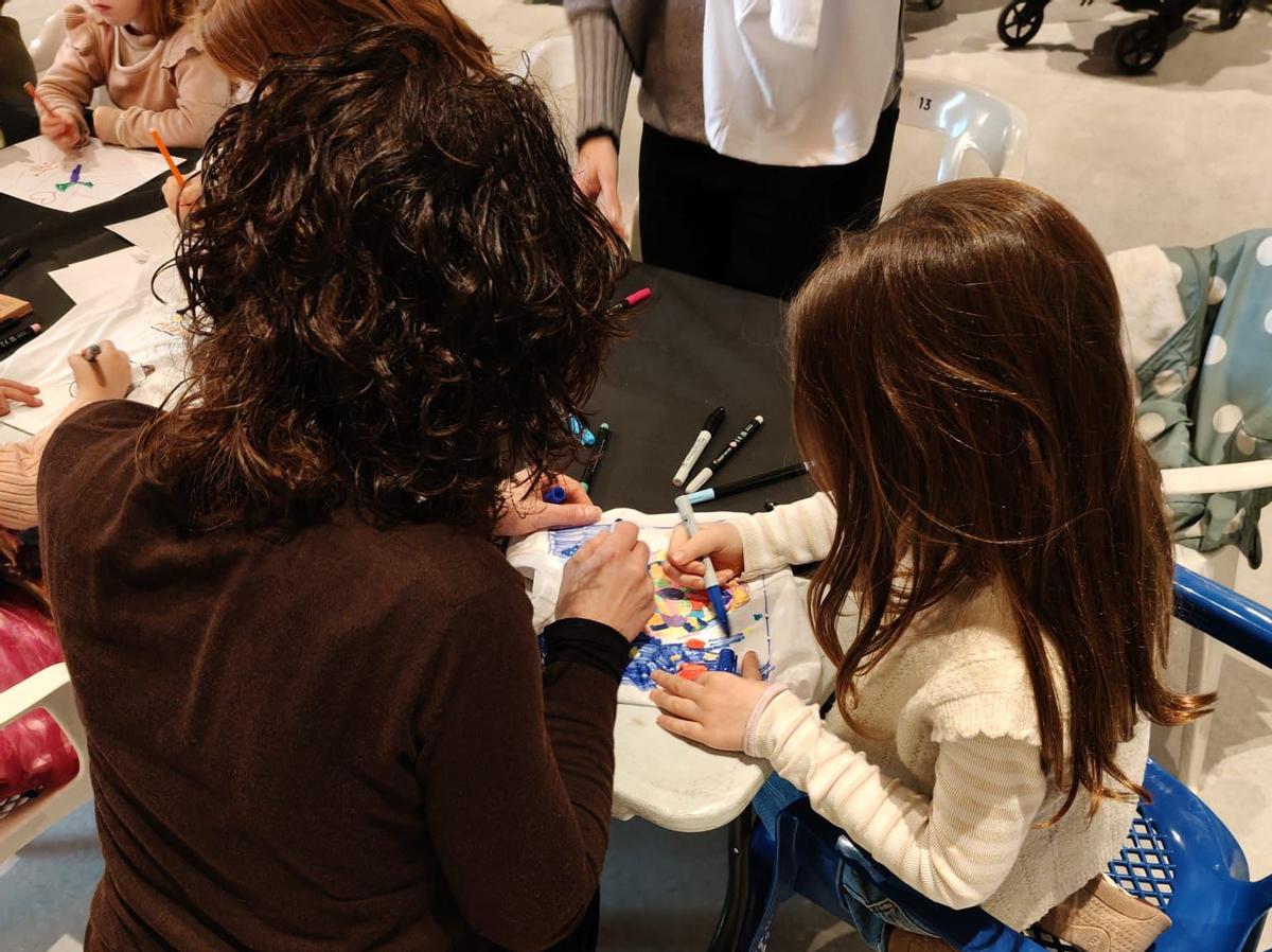 La exposición "Tráfico de Modas" baja la persiana en Ontinyent