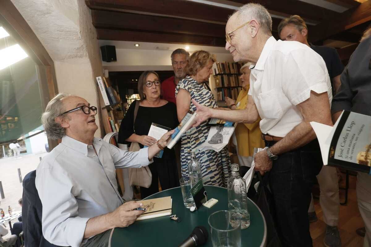 Las fotos de la presentación en Palma de la nueva novela de José Carlos Llop