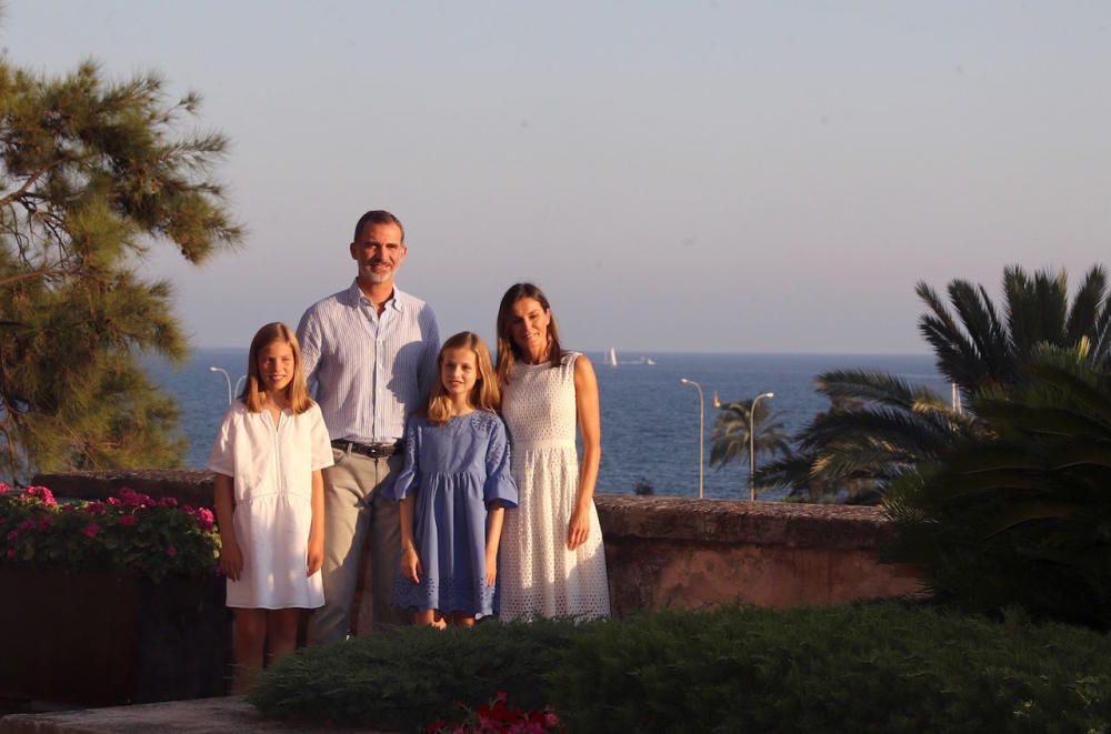 Posado de la Familia Real en el palacio de la Almudaina de Palma