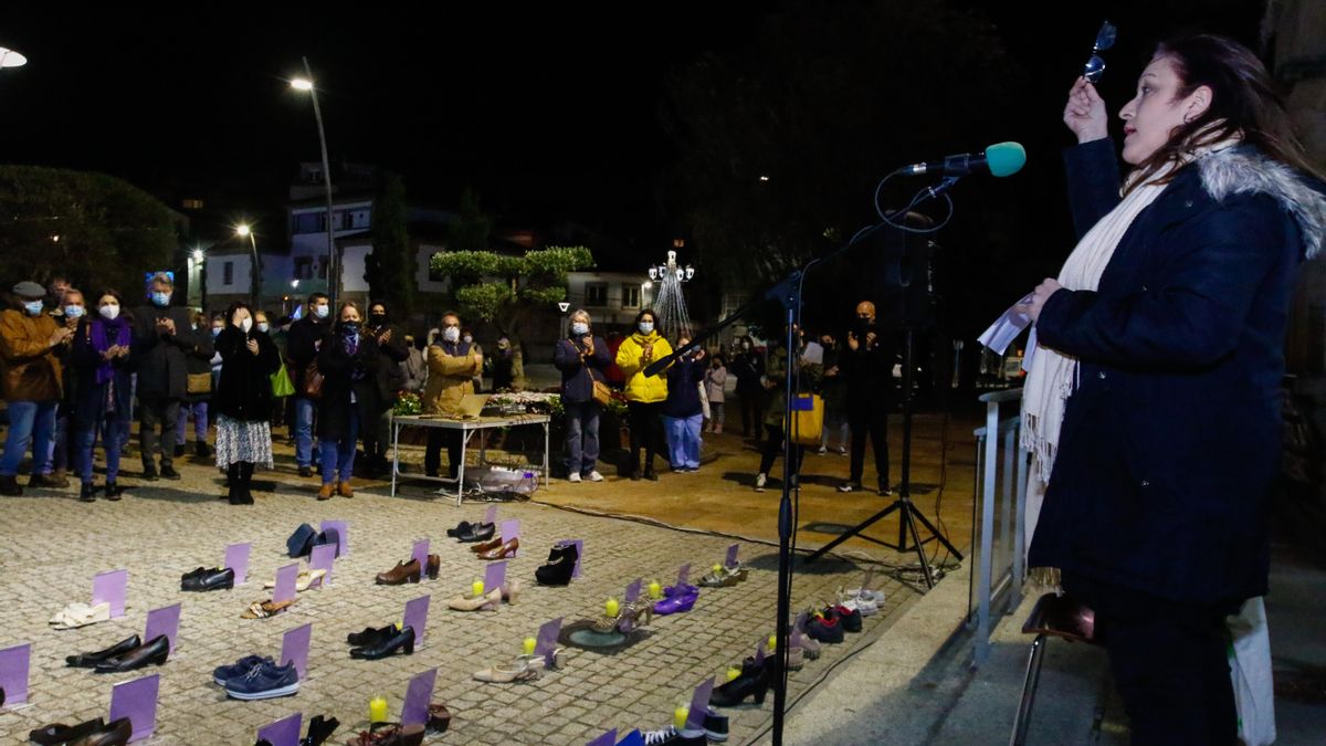 25N: Galicia salió a la calle vestida de morado