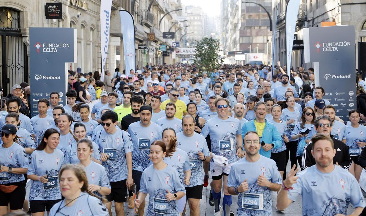 Invasión Celeste en Vigo con casi 3.000 corredores