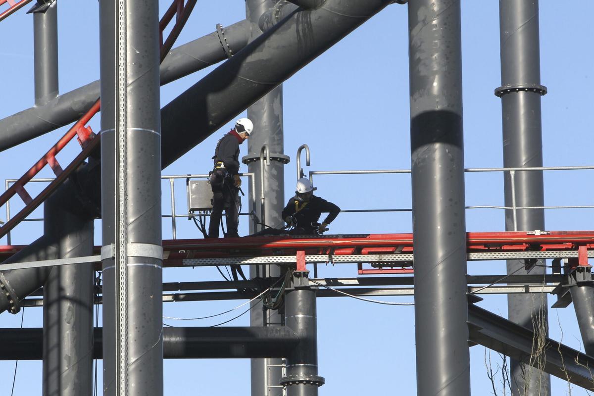 Imagen de archivo de unos trabajadores.