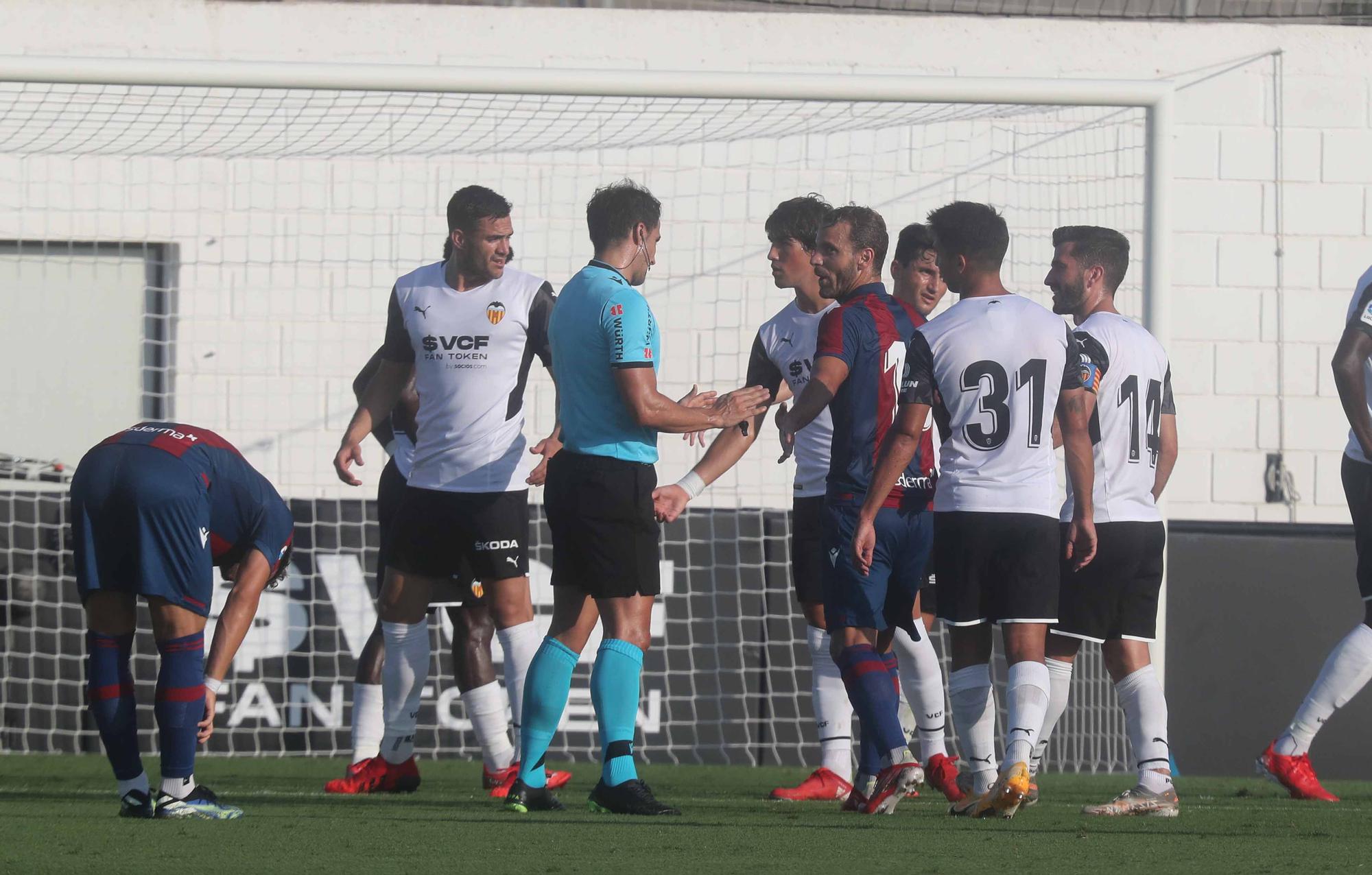 Intensidad y carácter durante el Valencia - Levante