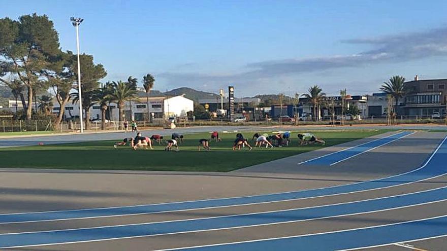 Felanitx estrena una pista sintética de atletismo de 200 metros