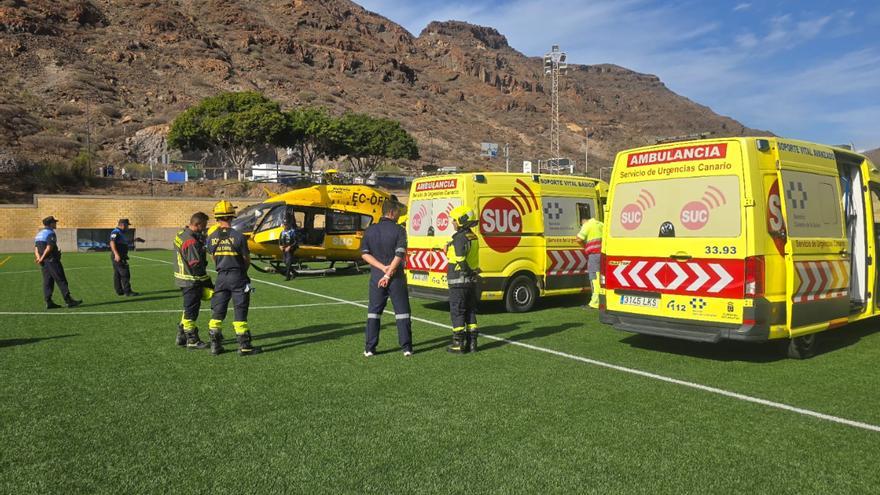 Un conductor se despeña 300 metros en la carretera de Mogán a Veneguera