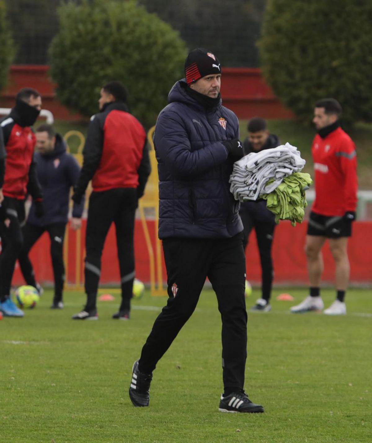 Miguel Ángel Ramírez, durante el entrenamiento de ayer. | Juan Plaza