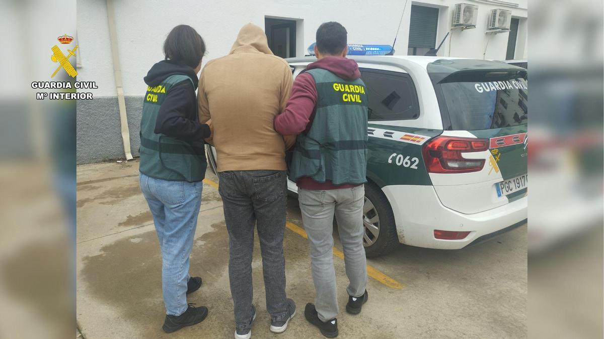 Tres detenidos por ocho robos con fuerza en la provincia de Cáceres ...