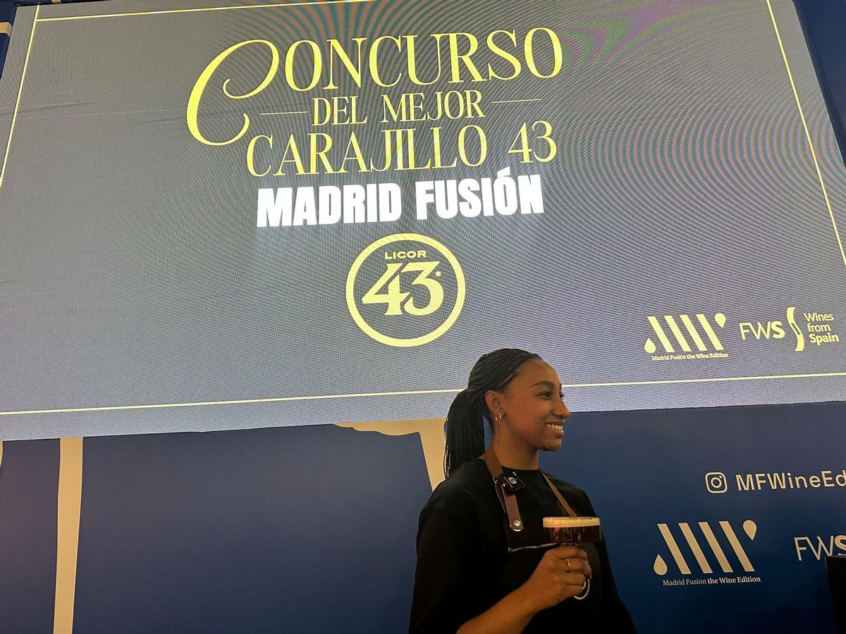 La joven bartender Laura Paulino del restaurante madrileño Kappo.