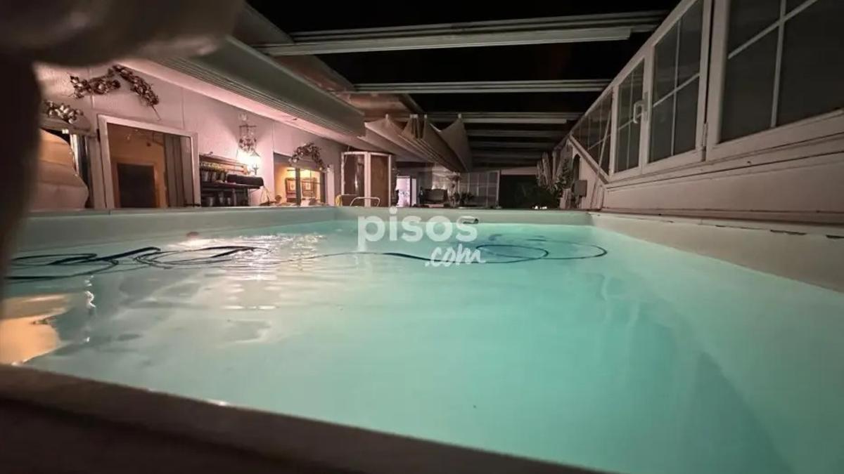 Piscina en la vivienda.
