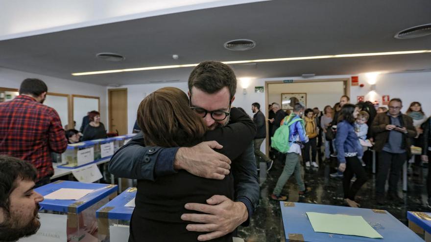 Antoni Noguera tras votar en las primarias.