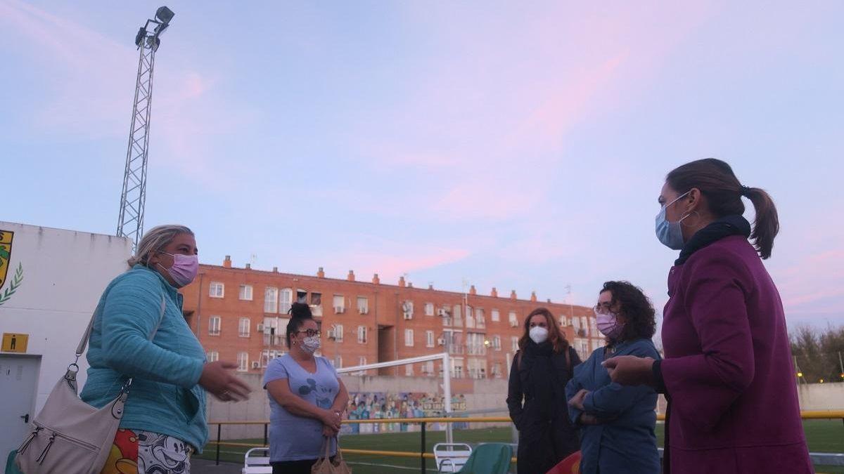 Isabel Ambrosio, durante una visita a Palmeras.