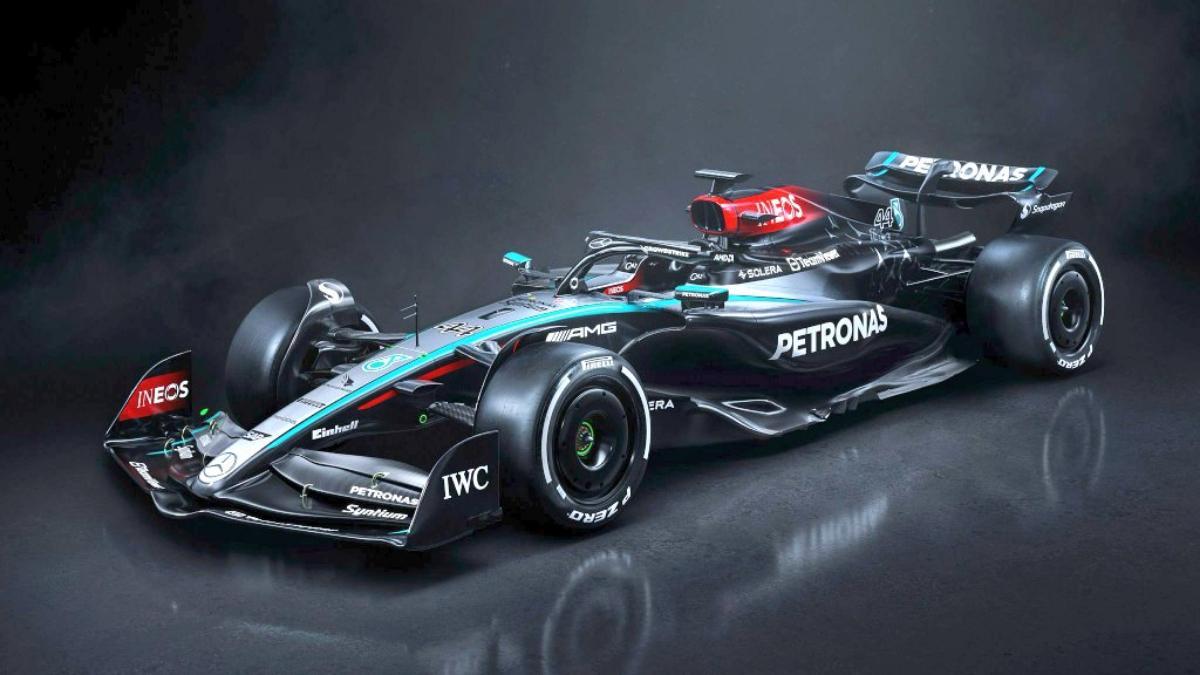 Así luce el nuevo Mercedes W15 de Hamilton y Russell