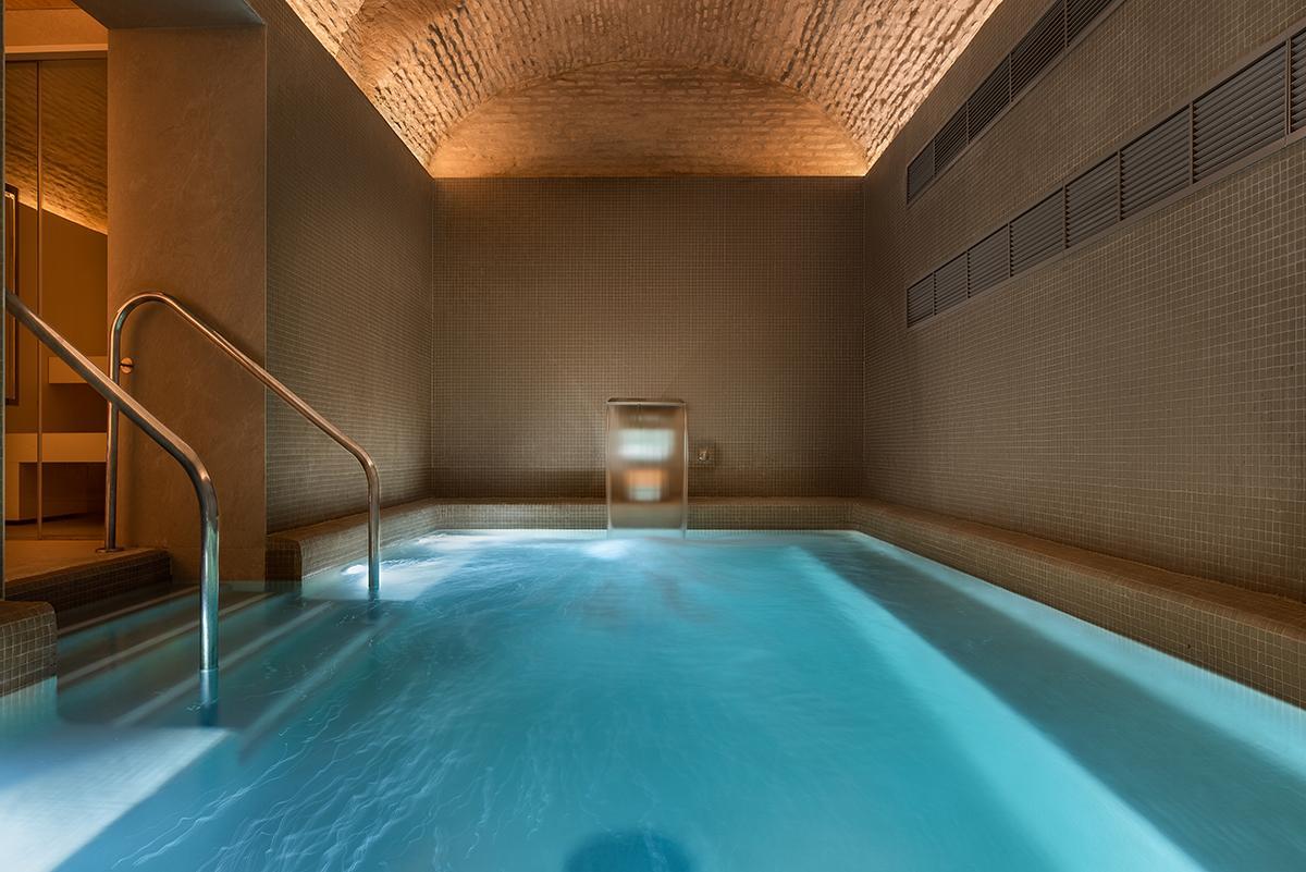 Áurea Casa Palacio Sagasta cuenta con un pequeño spa ubicado en el antiguo aljibe