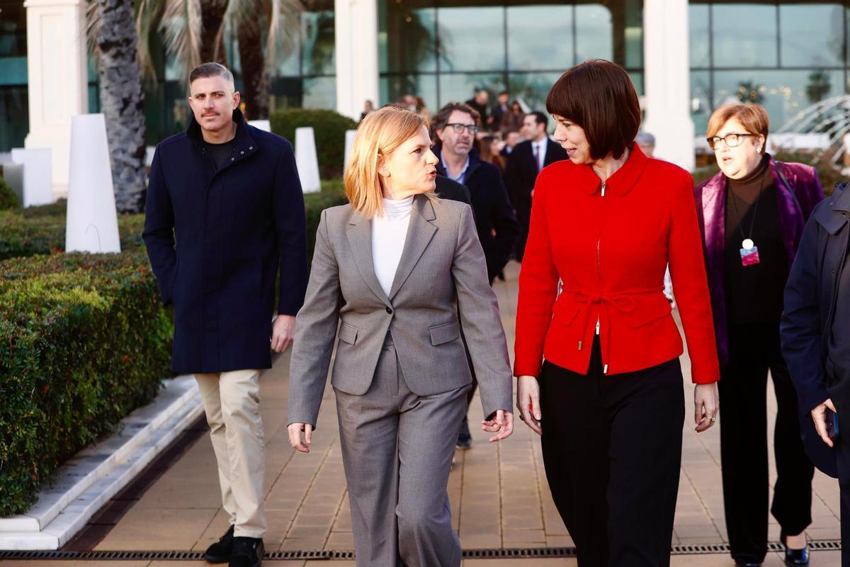 Forum Europa Pilar Bernabé y Diana Morant Forum Europa Pilar Bernabé y Diana Morant