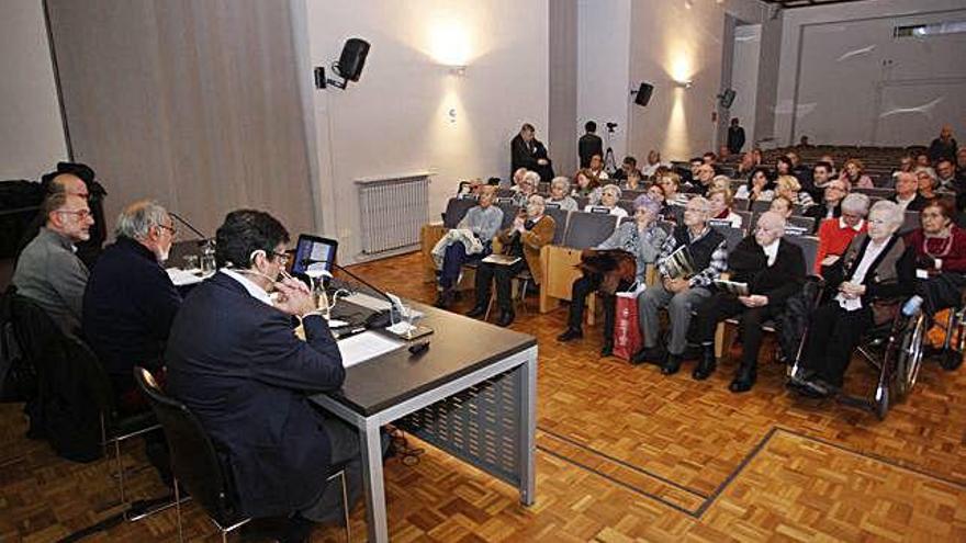 Jornada de Salvem la Devesa, a la Casa de Cultura.