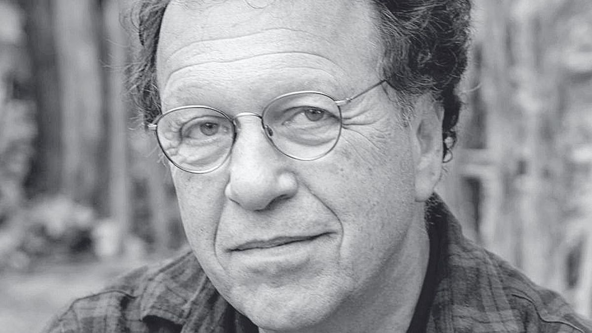 El escritor Scott Spencer, autor de 'Despertar a los muertos'.