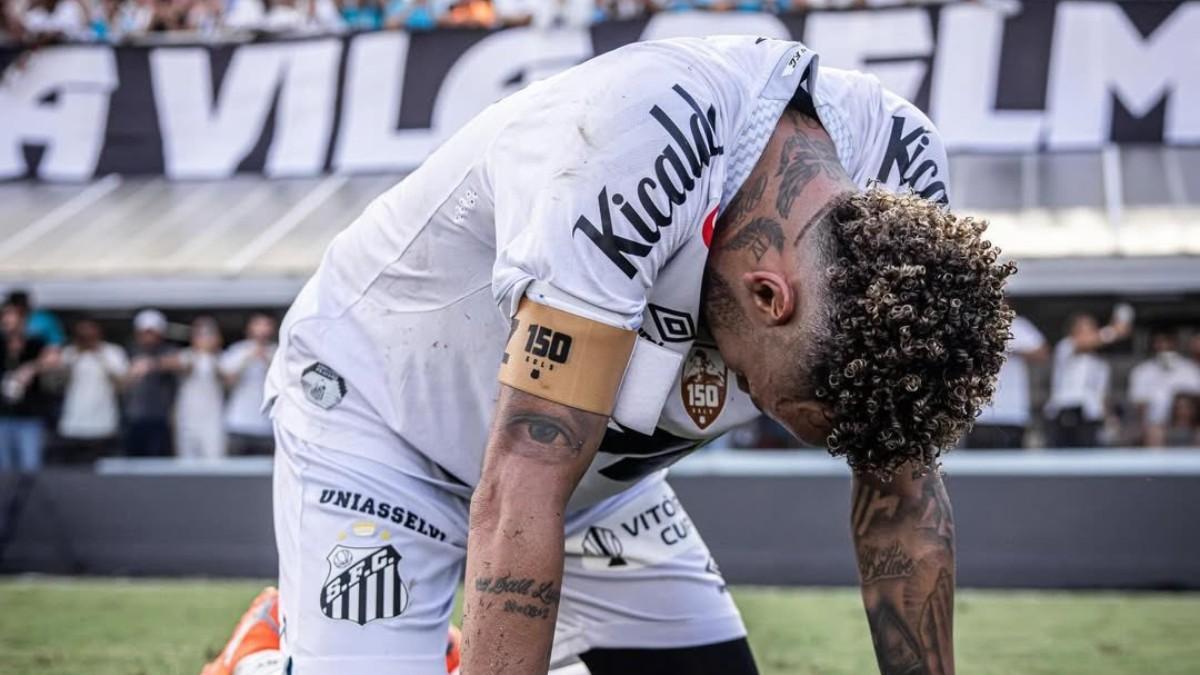 Neymar se emociona tras clasificar a Brasil para la Copa Sudamericana