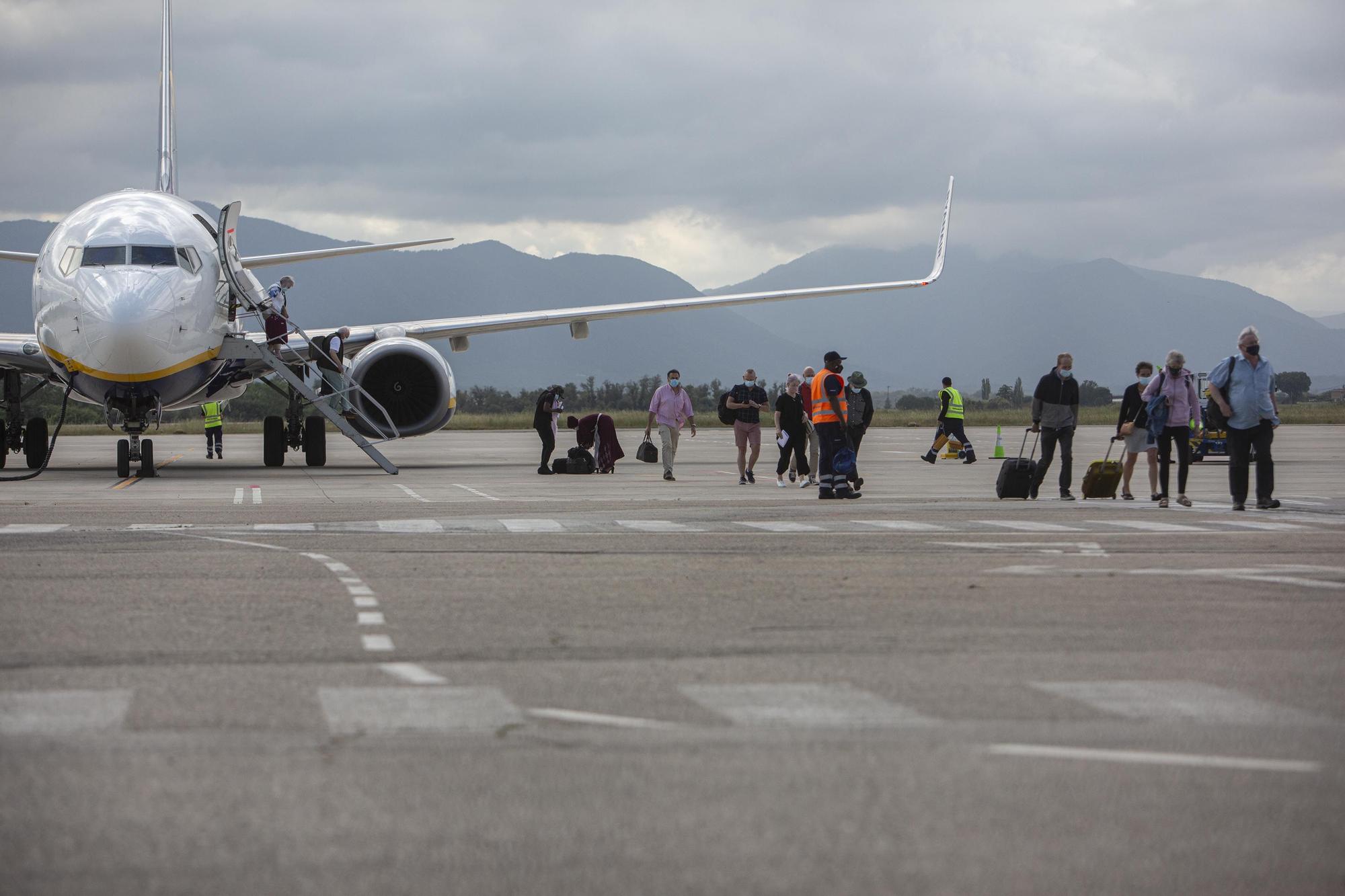 Ryanair torna a dur turistes a Vilobí d'Onyar