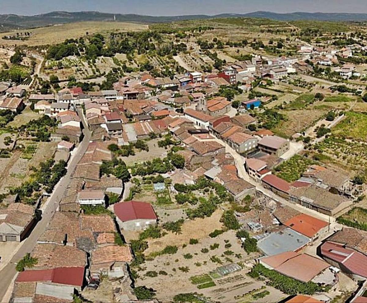 Fotografía aérea de Figueruela de Arriba. | Ch. S.