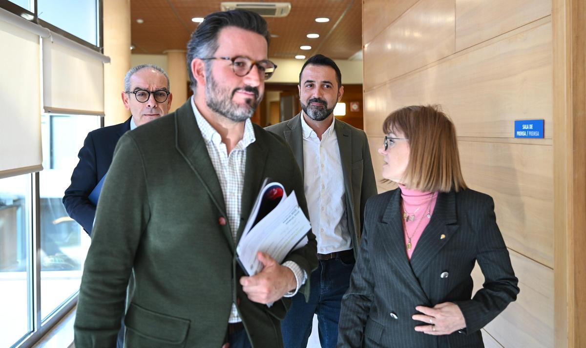 Ruz, acompañado de Soler, Ruiz y Rodil, el día que presentaron el presupuesto 2026 de Elche