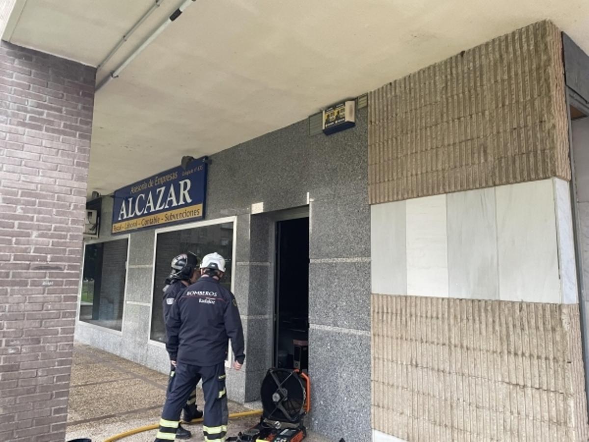 Local comercial que se ha incendiado en Badajoz.