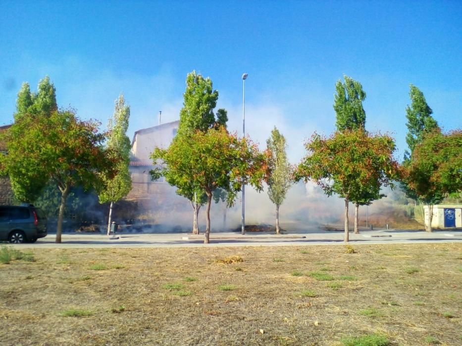 Incendi al carrer Concòrdia de Manresa