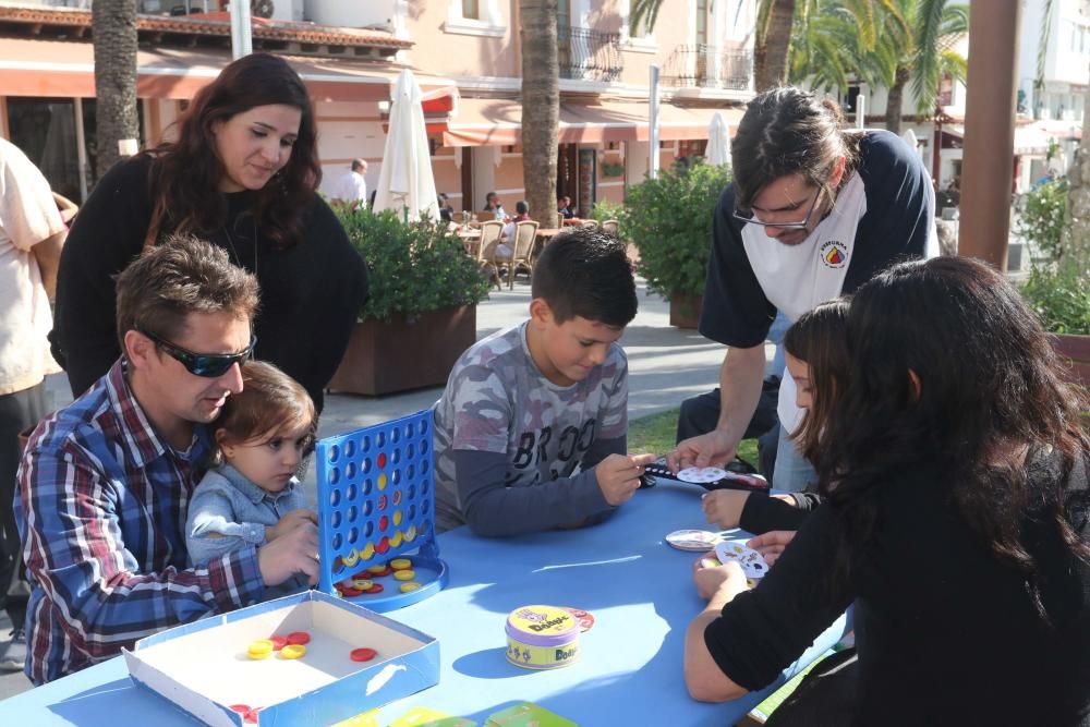 El Consistorio organizó una jornada de actividades con varios talleres