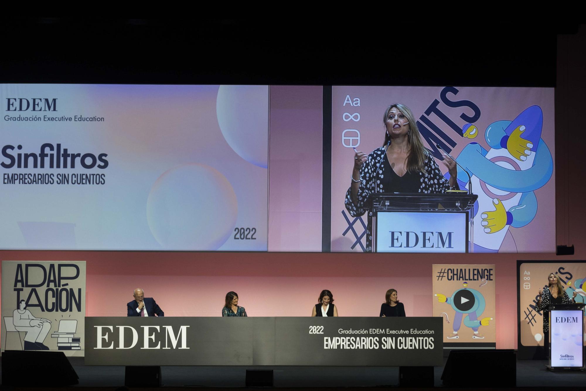 Graduación alumnos EDEM Escuela de Empresarios 2022 en València