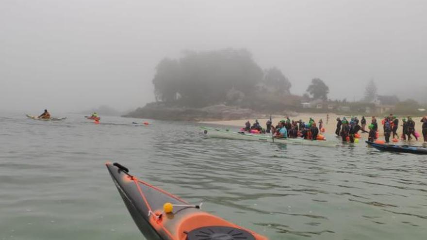 La niebla impidió salir desde Udra y trasladó la salida a Mourisca.   | // G.NÚÑEZ