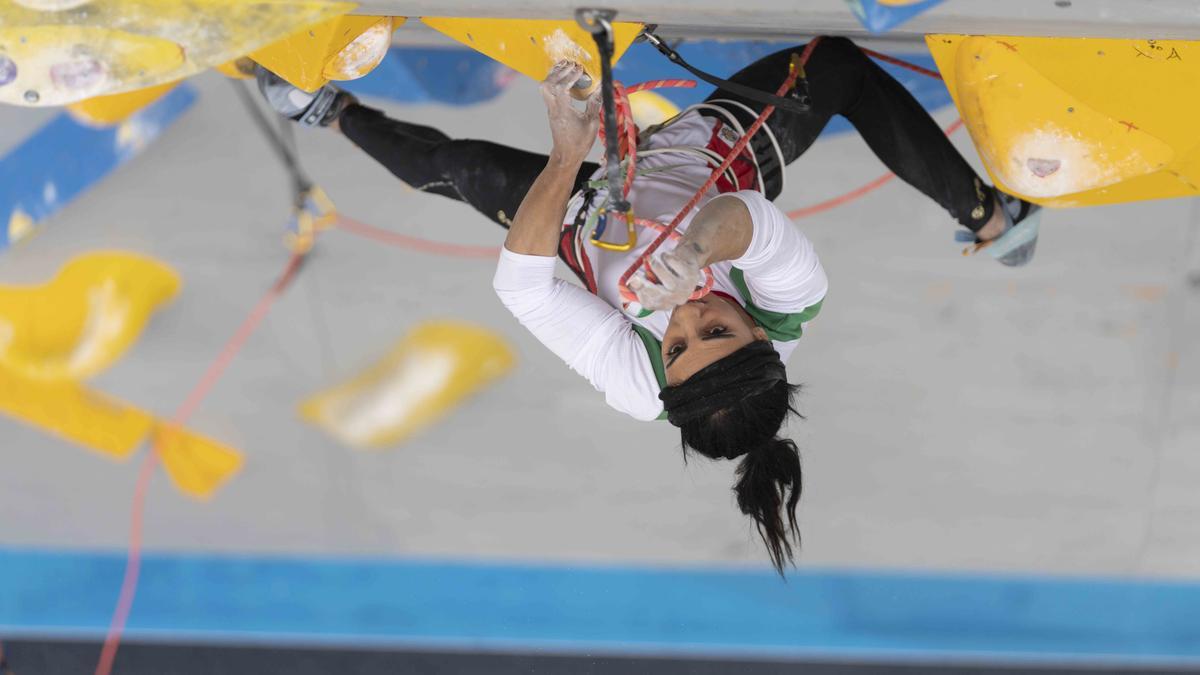 La escaladora iraní Elnaz Rekabi.