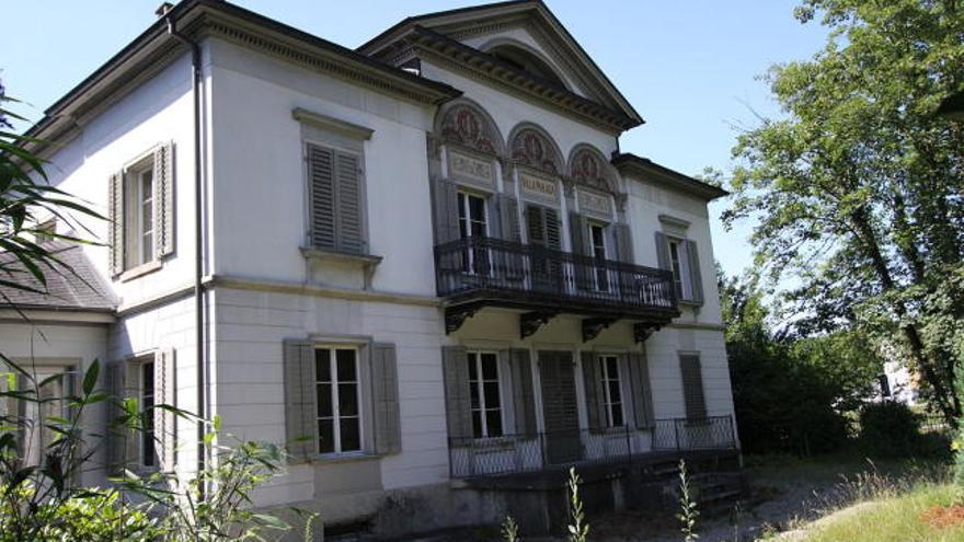 Aspecto actual de Villa Málaga en el pueblo de Lenzburg, Suiza.