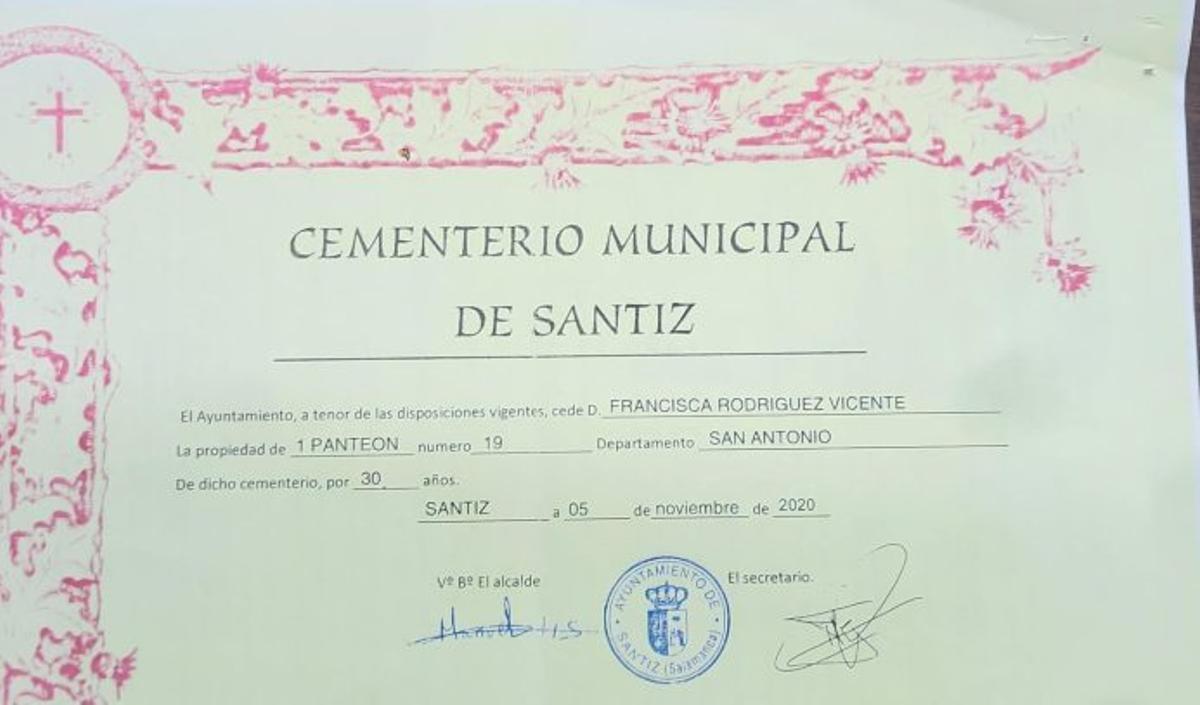 El enredo de bebé reclamado medio siglo después de muerto